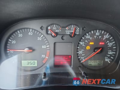 Zdjęcie 9 z 12 samochodu: 2001 VOLKSWAGEN JETTA GLX VIN:3VWTG29MX1M012923 - miniatura