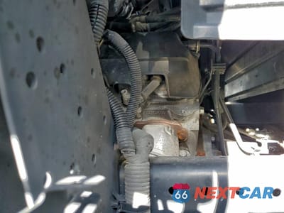 Zdjęcie 12 z 13 samochodu: 2023 ISUZU NPR HD VIN:54DC4W1D2PS203956 - miniatura