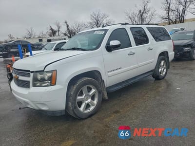 2007 CHEVROLET SUBURBAN K1500 3GNFK163X7G232064 - główne zdjęcie licytacji z USA - miniatura