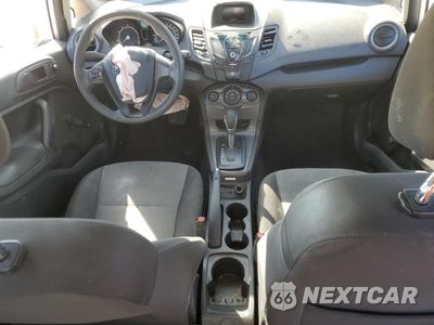 Zdjęcie 8 z 13 samochodu: 2019 FORD FIESTA S VIN:3FADP4AJ4KM131546 - miniatura