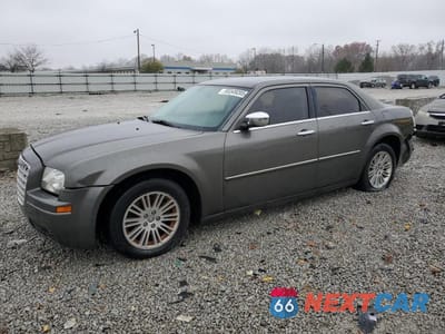 2010 CHRYSLER 300 TOURING 2C3CA5CVXAH155090 - główne zdjęcie licytacji z USA - miniatura