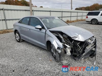 Czwarte zdjęcie samochodu z boku: 2017 AUDI A3 PREMIUM VIN:WAUAUGFF9H1044577 - miniatura