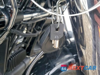 Zdjęcie 8 z 9 samochodu: 2021 HARLEY-DAVIDSON FLTRK VIN:1HD1KZF11MB641119 - miniatura