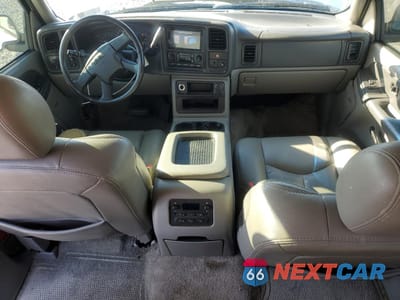 Zdjęcie 8 z 15 samochodu: 2003 GMC YUKON VIN:1GKEC13V33R222112 - miniatura