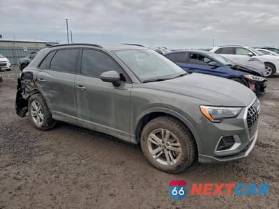 Czwarte zdjęcie samochodu z boku: 2022 AUDI Q3 PREMIUM 40 VIN:WA1AUCF35N1035866 - miniatura