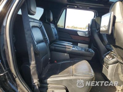 Zdjęcie 11 z 12 samochodu: 2019 LINCOLN NAVIGATOR RESERVE VIN:5LMJJ2LT0KEL07735 - miniatura