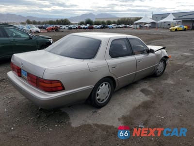 Trzecie zdjęcie samochodu z tyłu: 1994 LEXUS LS 400 VIN:JT8UF11E1R0197904 - miniatura