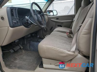 Zdjęcie 7 z 12 samochodu: 2001 CHEVROLET SILVERADO K2500 HEAVY DUTY VIN:1GCHK24G61E237824 - miniatura