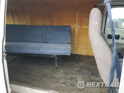 Zdjęcie 11 z 15 samochodu: 1995 CHEVROLET G20 VIN:1GCEG25KXSF102638 - miniatura