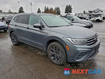 Czwarte zdjęcie samochodu z boku: 2024 VOLKSWAGEN TIGUAN SE VIN:3VVMB7AX7RM039728 - miniatura