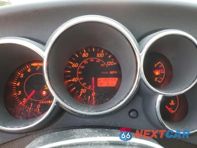 Zdjęcie 9 z 11 samochodu: 2003 TOYOTA COROLLA MATRIX VIN:2T1LR32E13C720172 - miniatura