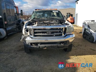 Piąte zdjęcie samochodu w środku: 2003 FORD F450 SUPER DUTY VIN:1FDXF46P83EC29506 - miniatura