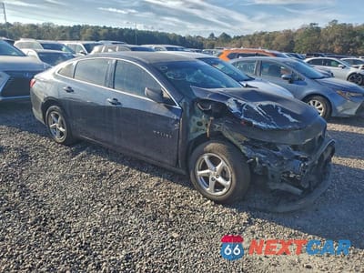 Czwarte zdjęcie samochodu z boku: 2017 CHEVROLET MALIBU LS VIN:1G1ZB5ST0HF153971 - miniatura