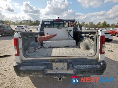 Zdjęcie 6 z 11 samochodu: 2023 RAM 1500 TRADESMAN VIN:1C6SRFNTXPN694589 - miniatura