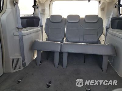 Zdjęcie 10 z 13 samochodu: 2009 VOLKSWAGEN ROUTAN SEL VIN:2V8HW54X69R553541 - miniatura