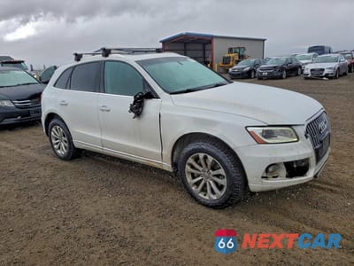 Czwarte zdjęcie samochodu z boku: 2016 AUDI Q5 PREMIUM PLUS VIN:WA1L2AFP3GA075582 - miniatura
