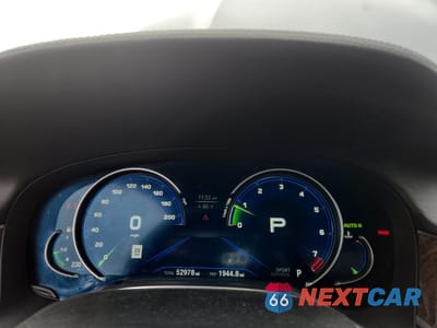 Zdjęcie 9 z 14 samochodu: 2018 BMW 750 XI VIN:WBA7F2C57JB238477 - miniatura