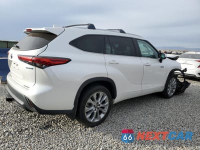Trzecie zdjęcie samochodu z tyłu: 2020 TOYOTA HIGHLANDER HYBRID LIMITED VIN:5TDXBRCH1LS012920 - miniatura