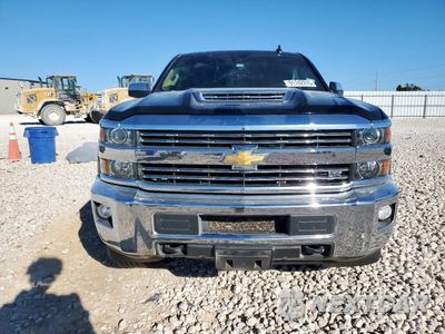 Piąte zdjęcie samochodu w środku: 2018 CHEVROLET SILVERADO K2500 HEAVY DUTY LTZ VIN:1GC1KWEY0JF104163 - miniatura