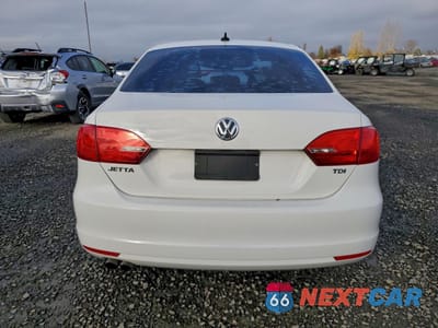 Zdjęcie 6 z 12 samochodu: 2014 VOLKSWAGEN JETTA TDI VIN:3VWLL7AJ4EM225544 - miniatura