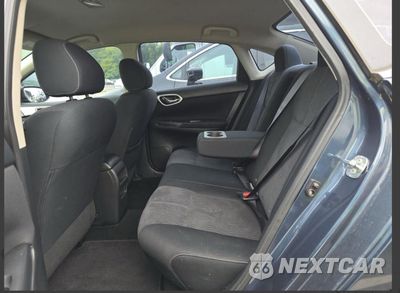 Zdjęcie 6 z 10 samochodu: 2014 NISSAN SENTRA S VIN:3N1AB7AP1EY209203 - miniatura
