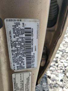 Zdjęcie 12 z 12 samochodu: 2002 TOYOTA CAMRY LE VIN:4T1BE32K02U033713 - miniatura