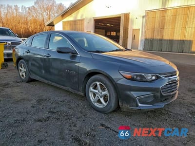 Czwarte zdjęcie samochodu z boku: 2018 CHEVROLET MALIBU LS VIN:1G1ZB5ST4JF225941 - miniatura