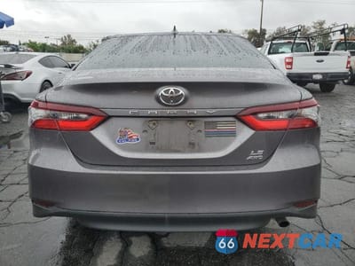 Zdjęcie 6 z 12 samochodu: 2022 TOYOTA CAMRY LE VIN:4T1C11BKXNU050110 - miniatura