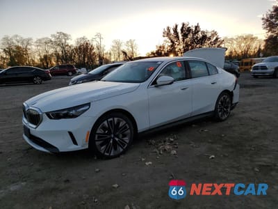 2025 BMW 530 XI WBA53FJ0XSCT29723 - główne zdjęcie licytacji z USA - miniatura