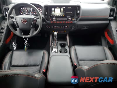 Zdjęcie 8 z 12 samochodu: 2025 NISSAN FRONTIER SV VIN:1N6ED1FKXSN627512 - miniatura