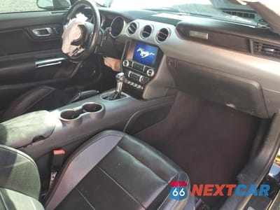 Zdjęcie 8 z 13 samochodu: 2022 FORD MUSTANG VIN:1FA6P8TH5N5101525 - miniatura