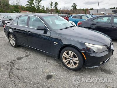 Czwarte zdjęcie samochodu z boku: 2010 BMW 528 XI VIN:WBANV1C56AC159042 - miniatura