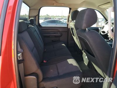 Zdjęcie 10 z 15 samochodu: 2011 GMC SIERRA K2500 SLE VIN:1GT120C8XBF262513 - miniatura
