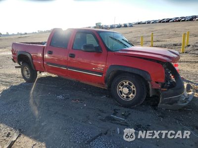 Czwarte zdjęcie samochodu z boku: 2005 CHEVROLET SILVERADO K2500 HEAVY DUTY VIN:1GCHK23225F938916 - miniatura