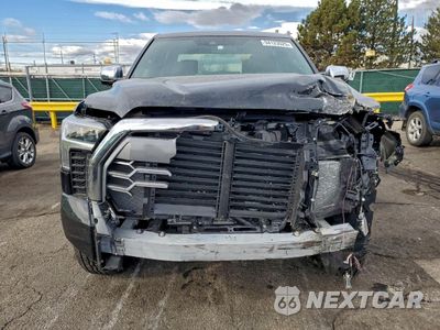 Piąte zdjęcie samochodu w środku: 2026 TOYOTA TUNDRA CREWMAX PLATINUM VIN:5TFMC5DB1TX121293 - miniatura