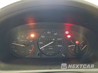 Zdjęcie 9 z 13 samochodu: 2000 HONDA CIVIC EX VIN:1HGEJ8245YL042869 - miniatura