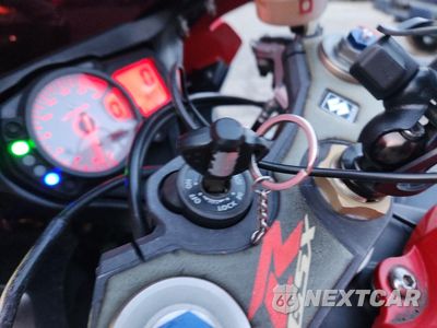 Zdjęcie 8 z 10 samochodu: 2007 SUZUKI GSX-R600 VIN:JS1GN7DA872103476 - miniatura