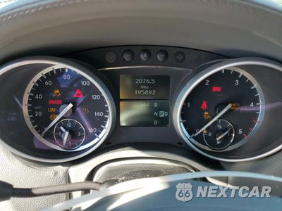 Zdjęcie 9 z 15 samochodu: 2012 MERCEDES-BENZ GL 350 BLUETEC VIN:4JGBF2FE0CA772224 - miniatura