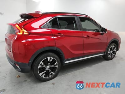 Trzecie zdjęcie samochodu z tyłu: 2020 MITSUBISHI ECLIPSE CROSS SE VIN:JA4AT5AA1LZ031848 - miniatura