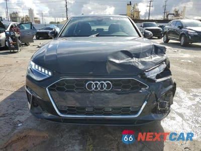 Piąte zdjęcie samochodu w środku: 2024 AUDI A4 PREMIUM 45 VIN:WAUDAAF47RN004848 - miniatura