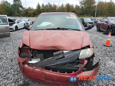 Piąte zdjęcie samochodu w środku: 2004 CHRYSLER TOWN & COUNTRY LX VIN:2C4GP44RX4R604659 - miniatura