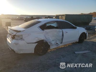 Trzecie zdjęcie samochodu z tyłu: 2018 NISSAN ALTIMA 2.5 VIN:1N4AL3AP7JC237163 - miniatura