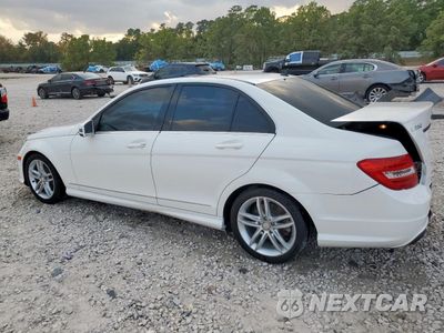 Drugie zdjęcie samochodu z przodu: 2013 MERCEDES-BENZ C 250 VIN:WDDGF4HB6DA766346 - miniatura