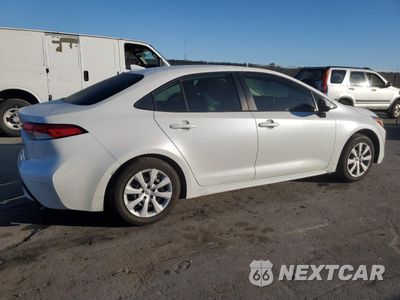 Trzecie zdjęcie samochodu z tyłu: 2022 TOYOTA COROLLA LE VIN:JTDEPMAE8N3003477 - miniatura