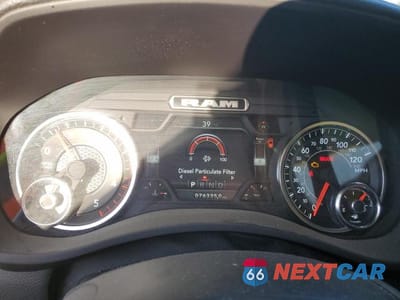 Zdjęcie 9 z 13 samochodu: 2024 RAM 3500 LARAMIE VIN:3C63RRMLXRG122361 - miniatura