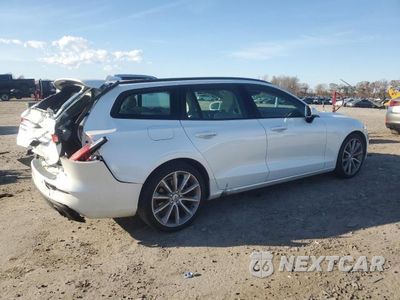 Trzecie zdjęcie samochodu z tyłu: 2020 VOLVO V60 T5 MOMENTUM VIN:YV1102EK0L2376887 - miniatura