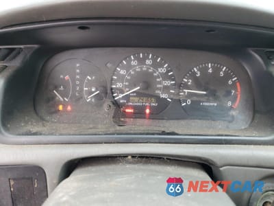 Zdjęcie 9 z 12 samochodu: 1997 TOYOTA CAMRY LE VIN:JT2BG22K3V0100897 - miniatura