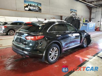 Trzecie zdjęcie samochodu z tyłu: 2017 INFINITI QX70 BASE VIN:JN8CS1MW2HM415812 - miniatura