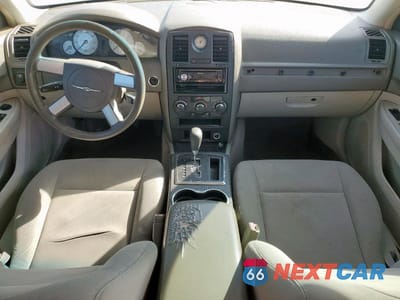 Zdjęcie 8 z 13 samochodu: 2008 CHRYSLER 300 LX VIN:2C3KA43R38H253350 - miniatura