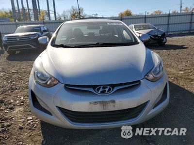 Piąte zdjęcie samochodu w środku: 2016 HYUNDAI ELANTRA SE VIN:5NPDH4AE7GH744073 - miniatura